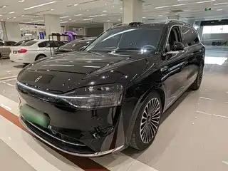 AITO Wenjie M9 2025