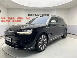 AITO Wenjie M9 2025