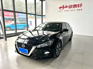 Nissan Teana 2021