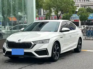 Škoda Octavia 2023