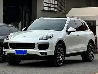 Porsche Cayenne 2014