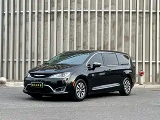 Chrysler Grand Caravan PHEV (Import) 2020