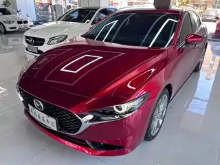 Mazda Mazda3 Axela 2024