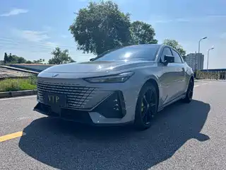 Changan UNI-V 2022