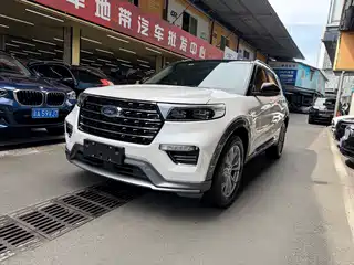 Ford Explorer 2022