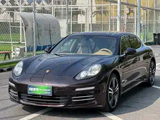 Porsche Panamera 2014