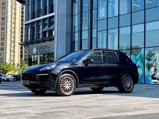 Porsche Cayenne 2014
