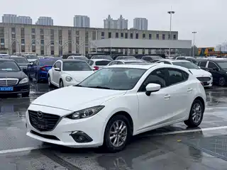 Mazda Mazda3 Axela 2014