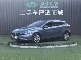 Volvo V40 2013
