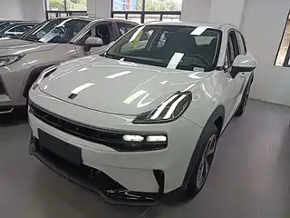 Lynk & Co 06 EM-P 2022