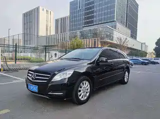 Mercedes-Benz Mercedes-Benz R-Class 2016