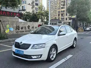 Škoda Octavia 2014