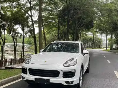 Porsche Cayenne 2014