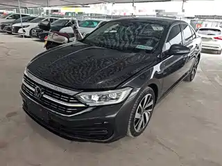 Volkswagen Sagitar 2022