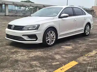 Volkswagen Sagitar 2017