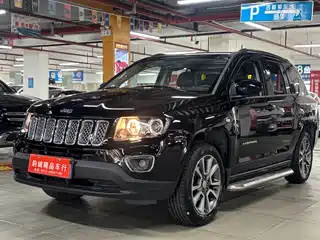 Jeep Compass (Import) 2015