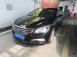 Hyundai Mistra 2014