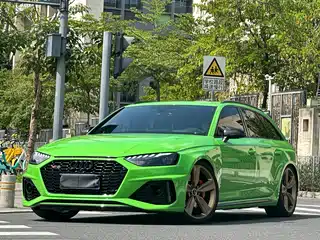 Audi Audi RS 4 2023
