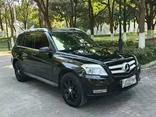 Mercedes-Benz GLK-Class (Import) 2010