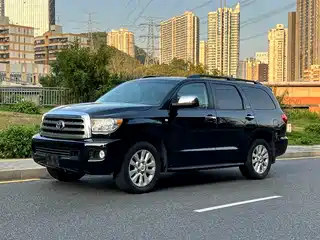 Toyota Sequoia 2014