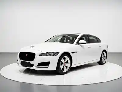 Jaguar XFL 2020