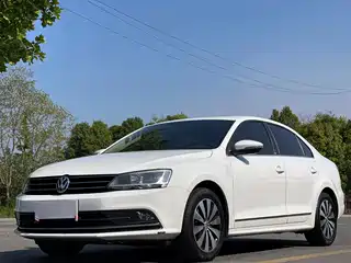 Volkswagen Sagitar 2017