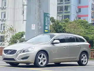 Volvo V60 2013