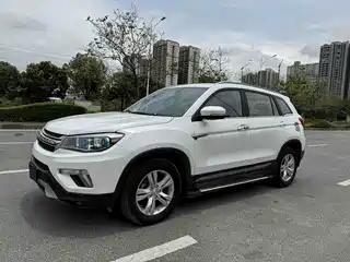 Changan CS75 2015