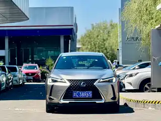 Lexus Lexus UX 2022