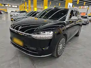 AITO Wenjie M9 2025