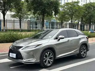 Lexus RX 2020