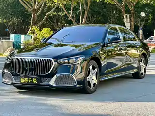 Mercedes-Benz S-Class 2012