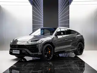 Lamborghini Urus 2022