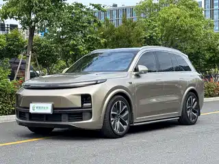 Li Auto Li L8 2022