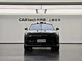 AITO Wenjie M9 2025