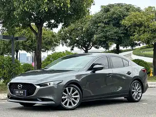 Mazda Mazda3 Axela 2020