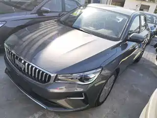 Geely Emgrand 2025