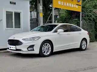 Ford Mondeo 2021