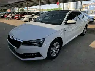 Škoda Superb 2019