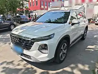 Hyundai Santa Fe 2023