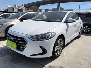 Hyundai Elantra 2018