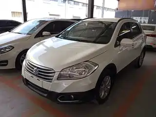 Suzuki SX4 S-Cross 2015