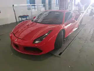 Ferrari 488 2019