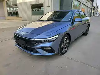 Hyundai Elantra 2024