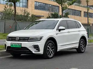 Volkswagen Tiguan L PHEV 2018