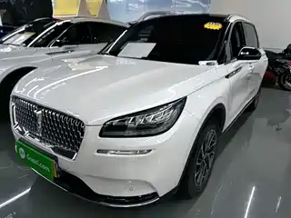 Lincoln Adventurer 2021