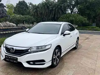 Honda Spirior 2015