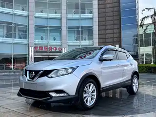 Nissan Qashqai 2015