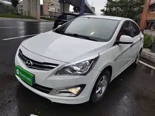 Hyundai Verna 2016