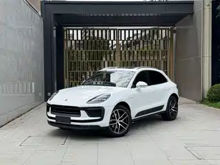 Porsche Macan 2023